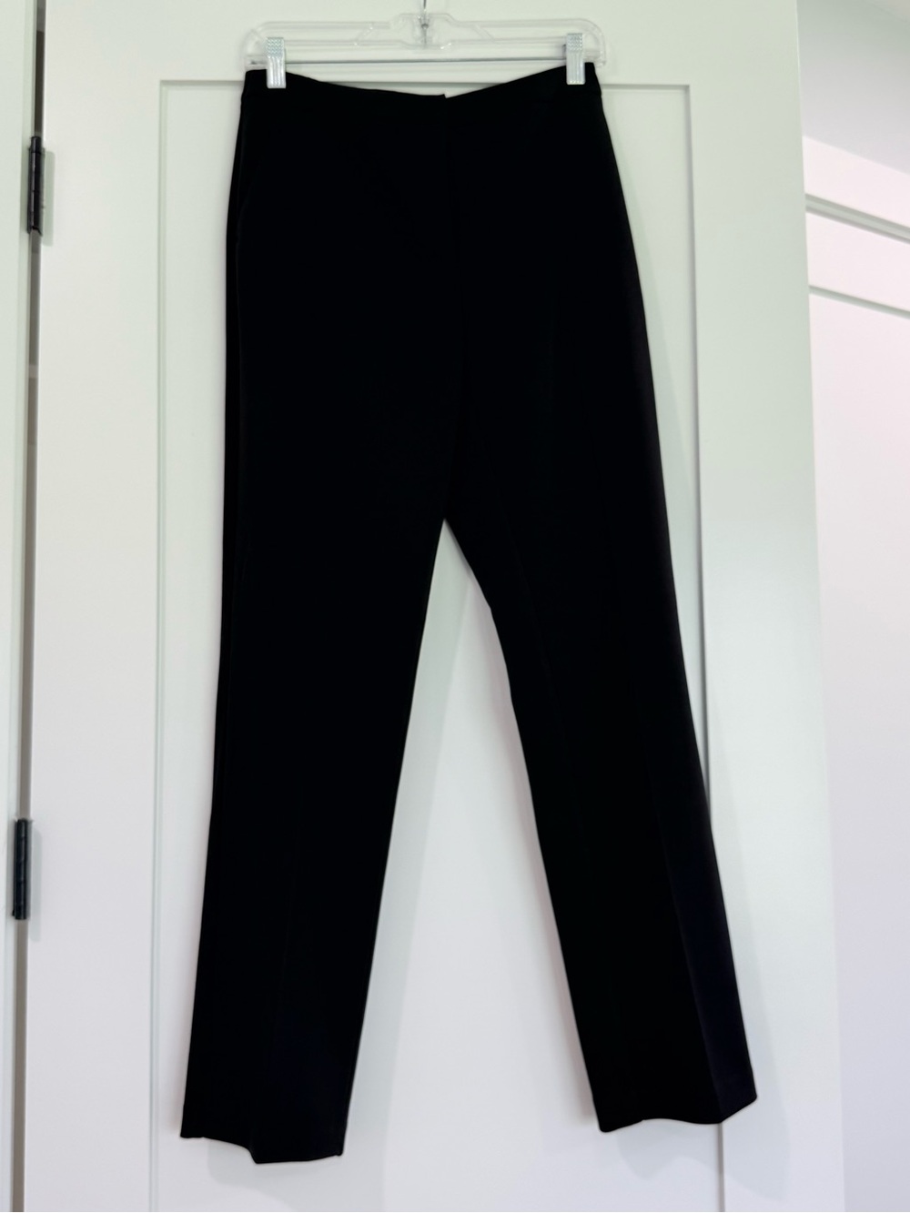 Susan Graver Women’s Black Straight-Leg Pants Sleek Professional stretch waist 4